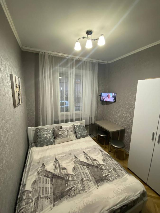 Апартаменти На Вул. Підмурній Lviv Bagian luar foto