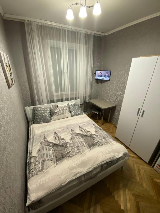 Апартаменти На Вул. Підмурній Lviv Bagian luar foto